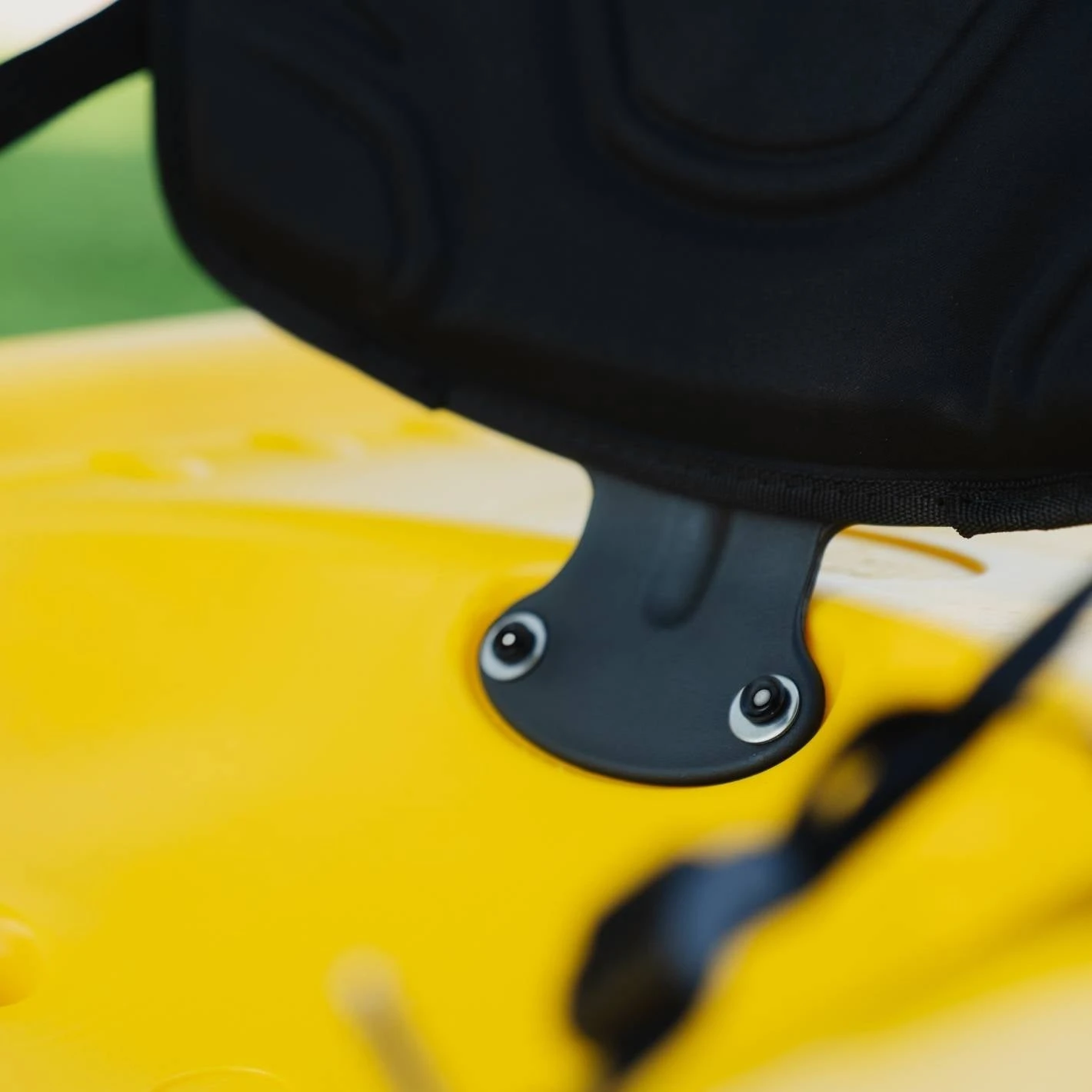 Ergoform™ Backrest Only - Black & White 5 Ergoform™ Backrest Only - Black & White - Image 3